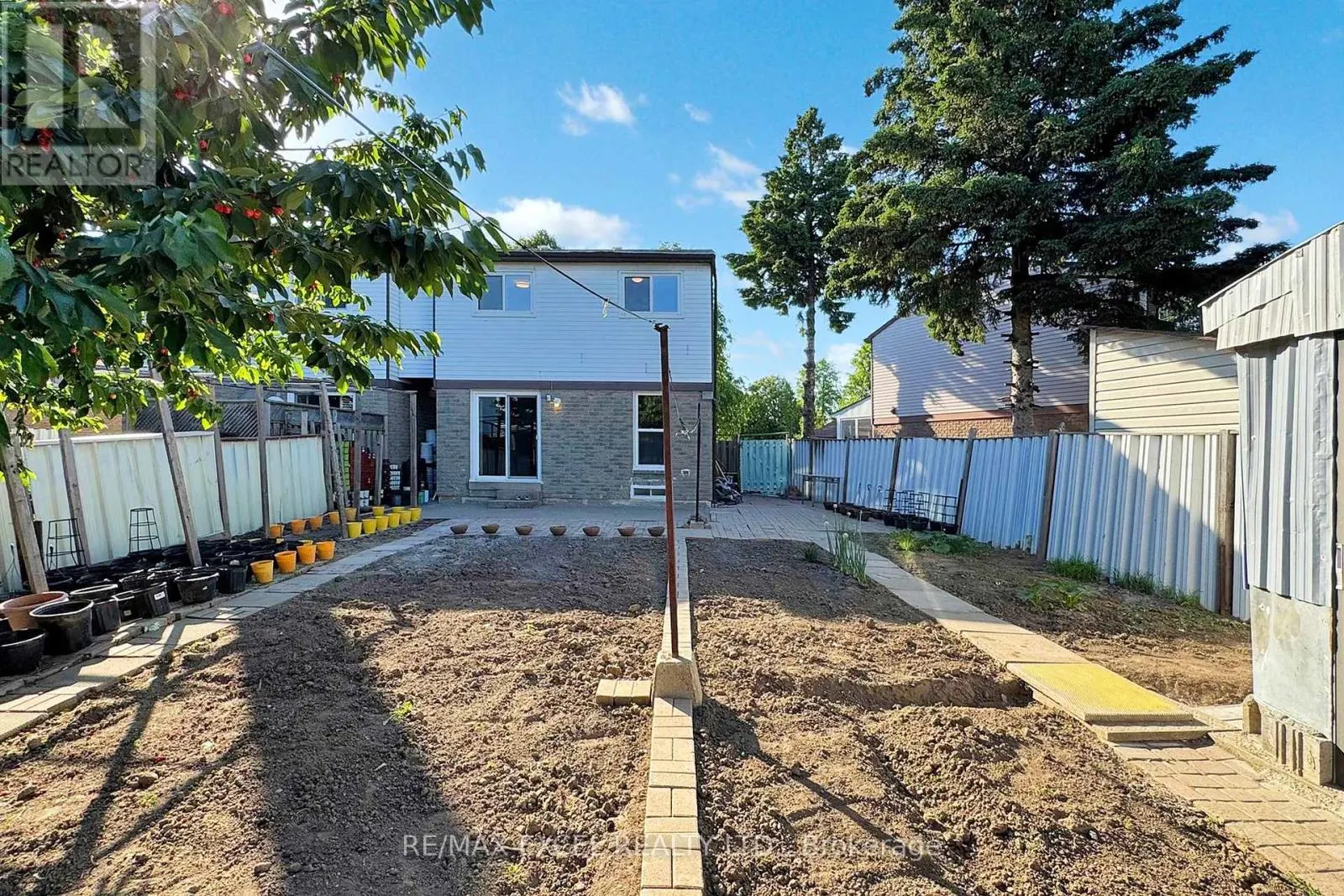 29 GREEN SPRING DRIVE