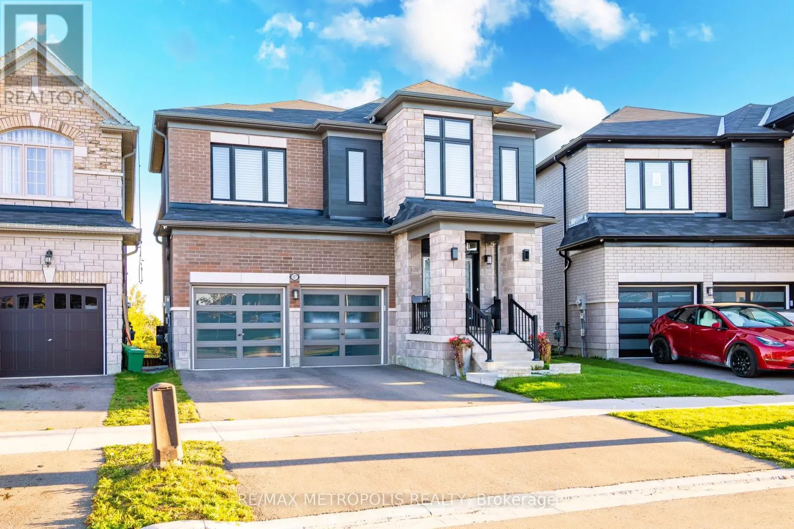 127 MCPHAIL AVENUE