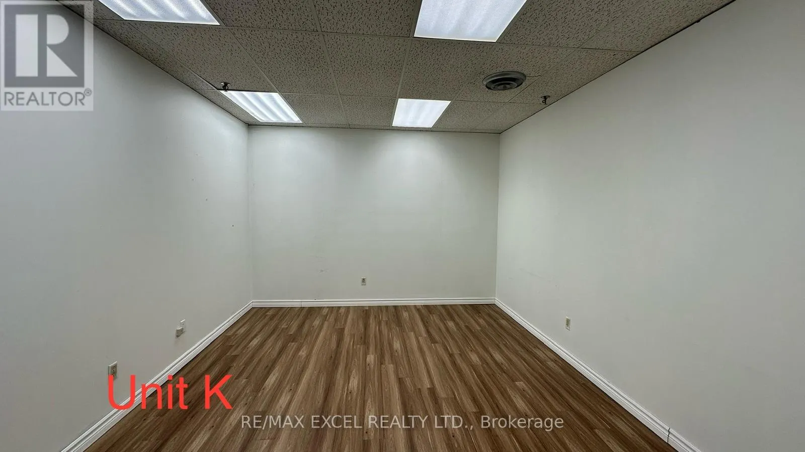 230X - 55 NUGGET AVENUE