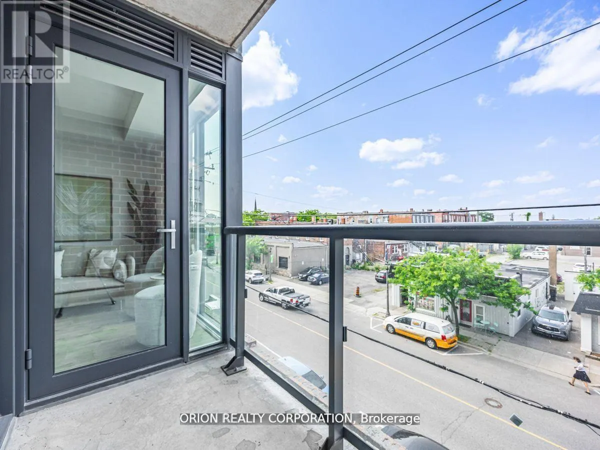 215 - 201 BROCK STREET S