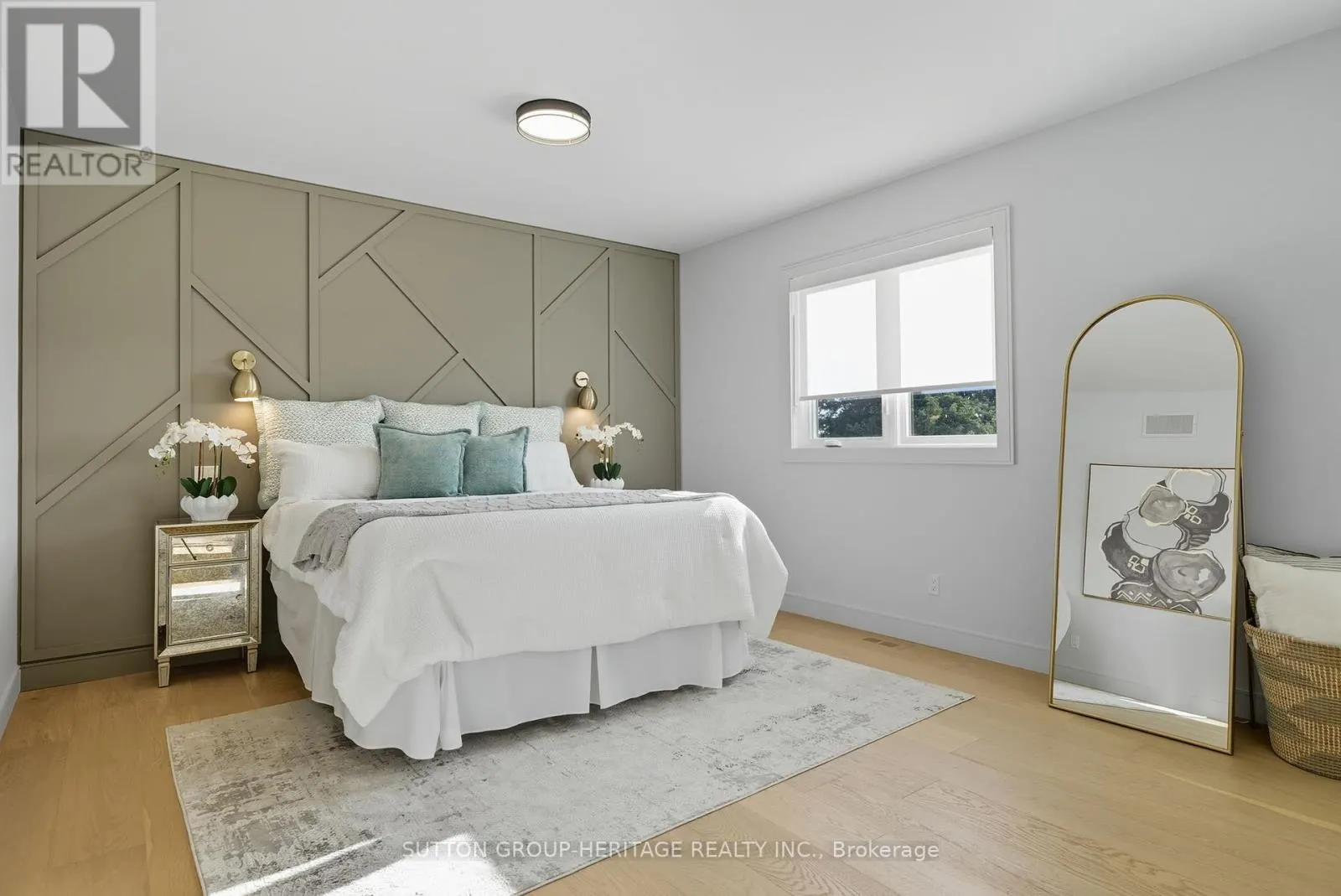 120B COCHRANE STREET