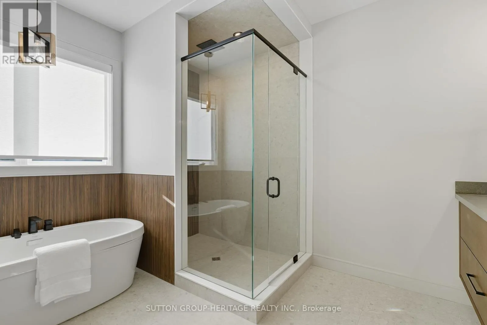 120B COCHRANE STREET