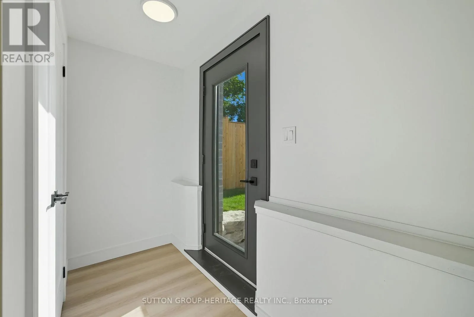 120B COCHRANE STREET