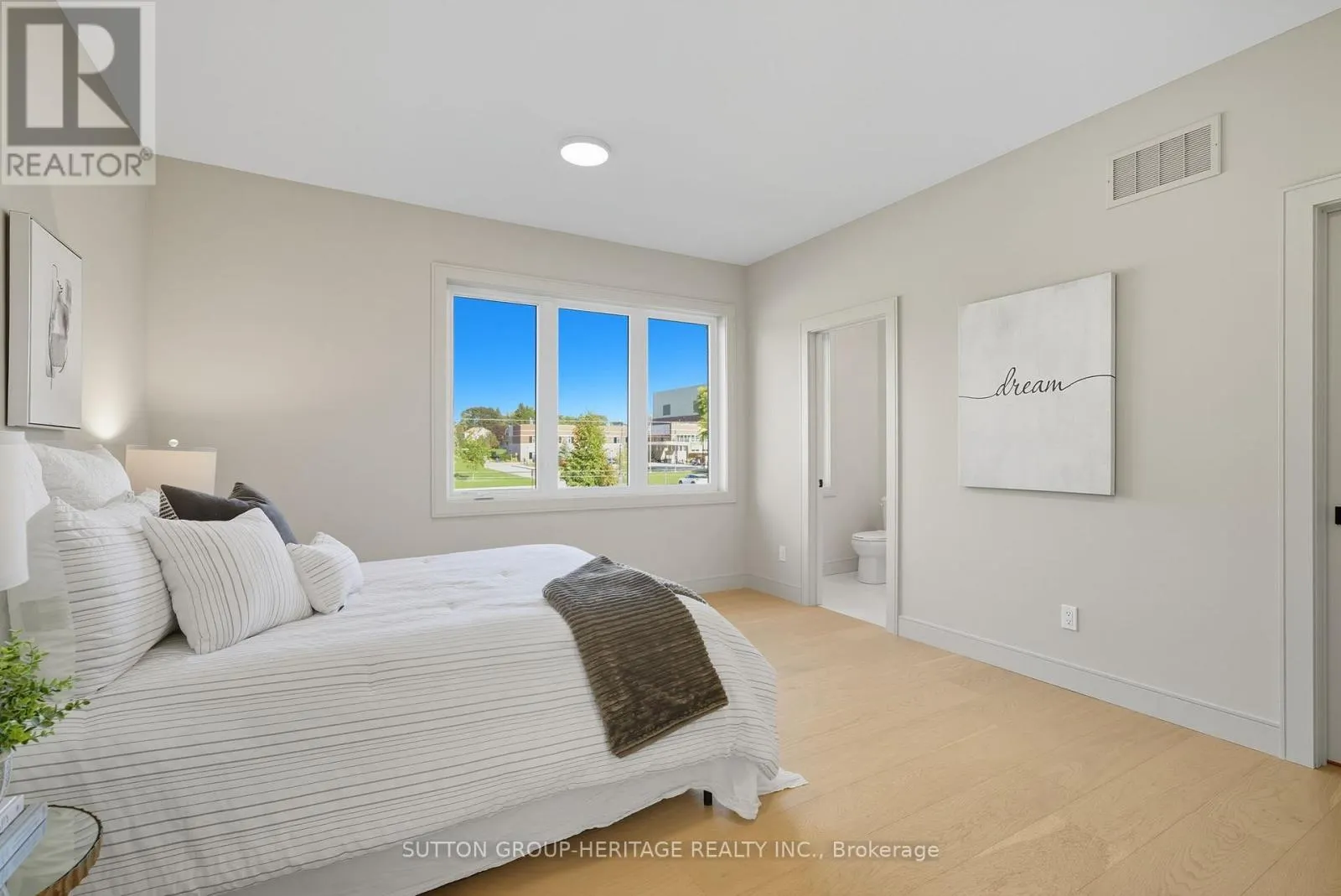 120B COCHRANE STREET