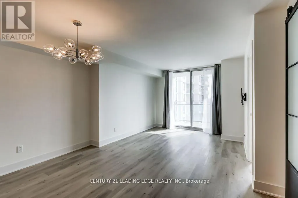 10F - 6 ROSEBANK DRIVE