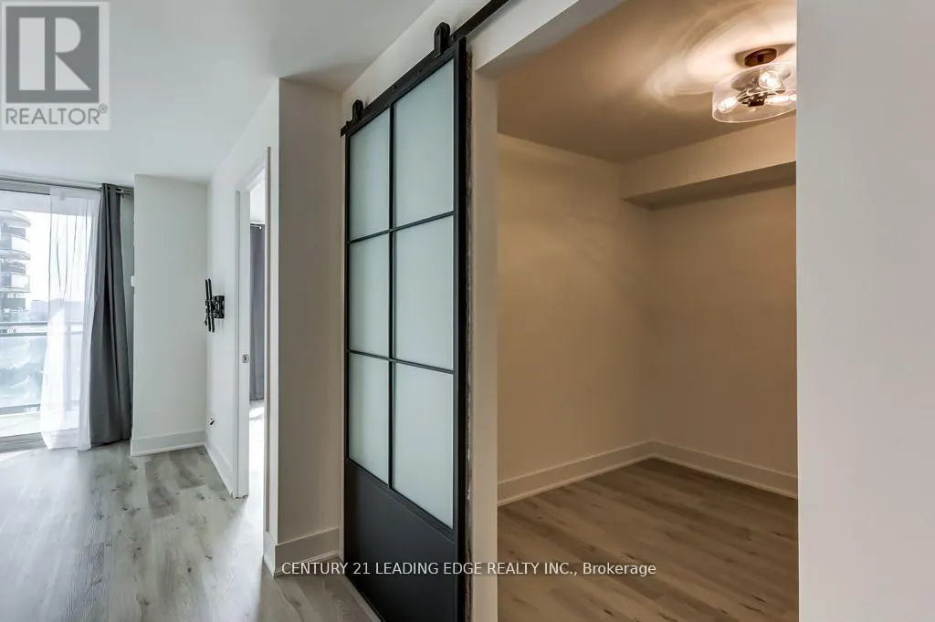 10F - 6 ROSEBANK DRIVE