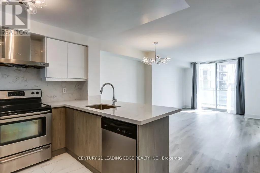 10F - 6 ROSEBANK DRIVE