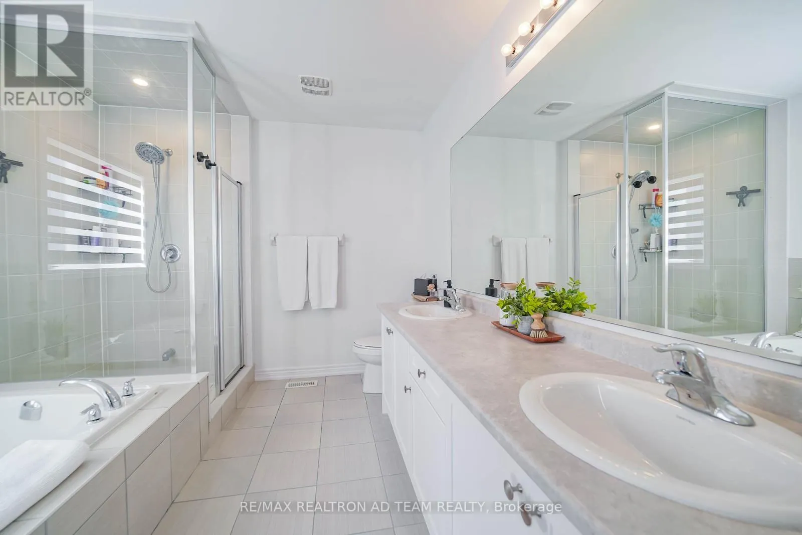 1109 BALTIC LANE