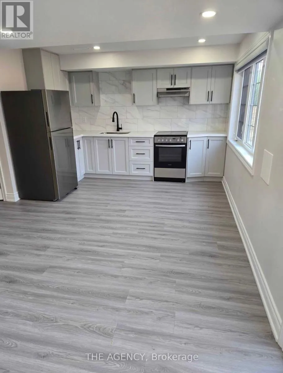 2697 DELPHINIUM TRAIL