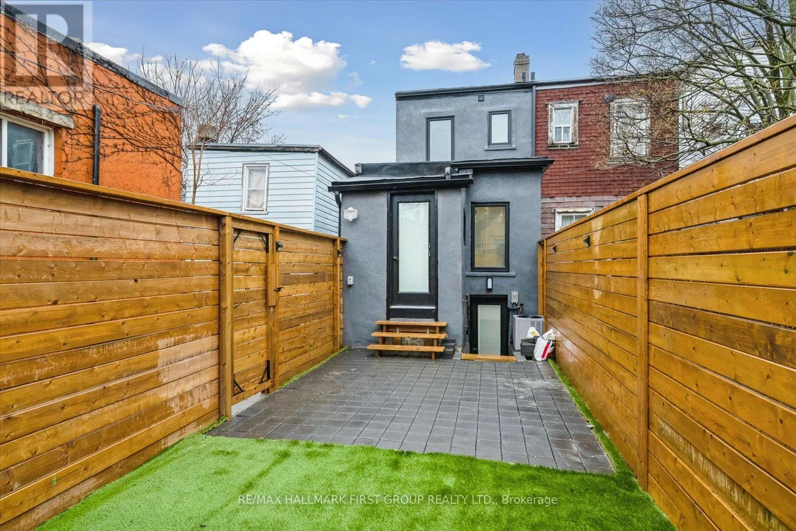 LOWER - 285 RHODES AVENUE