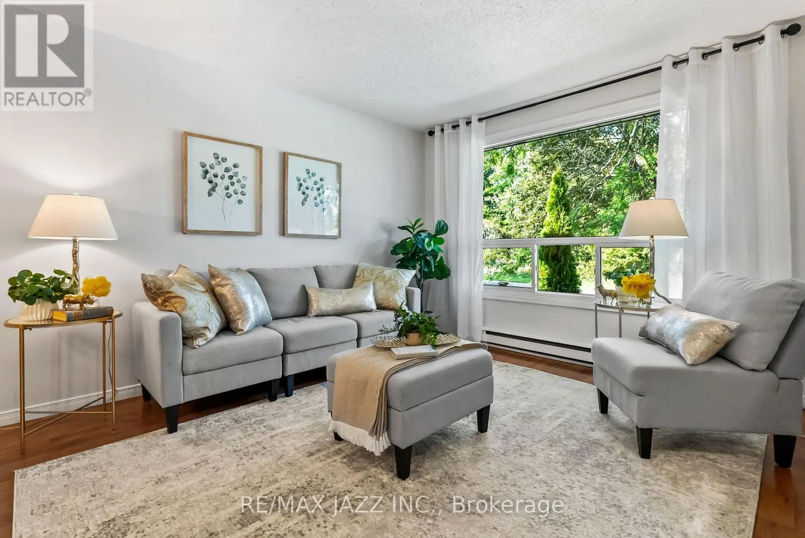 1326 VALLEY DRIVE