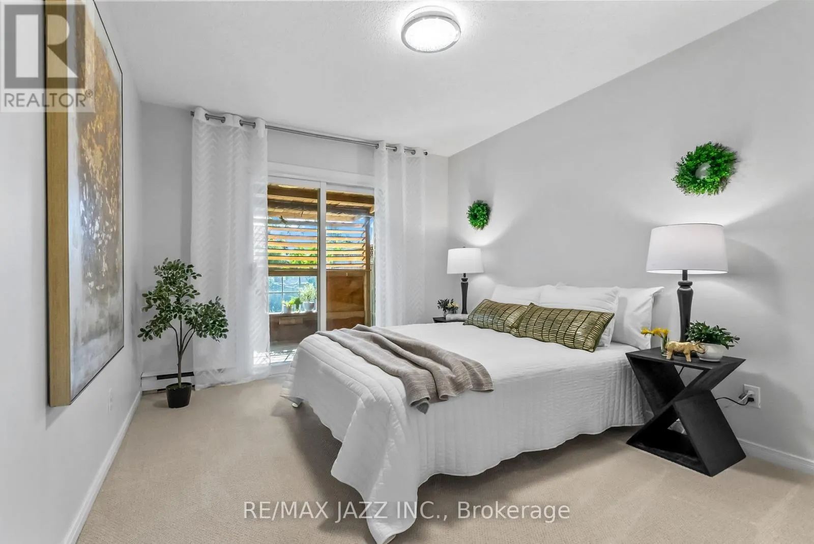 1326 VALLEY DRIVE