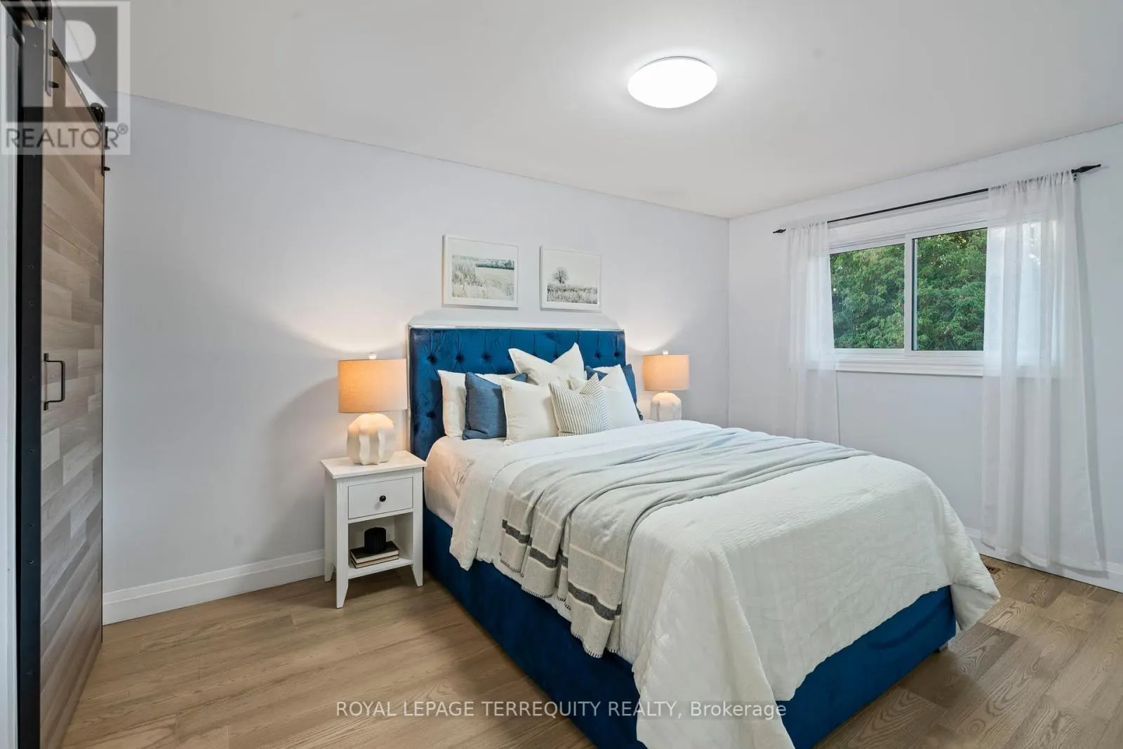 708 ARUBA CRESCENT