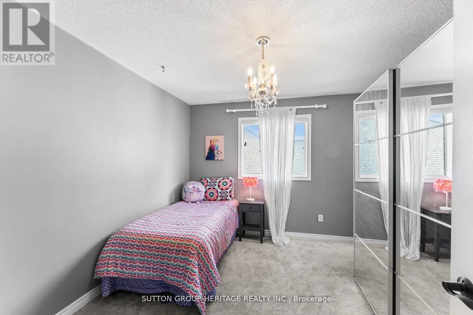 2300 ABBOTT CRESCENT