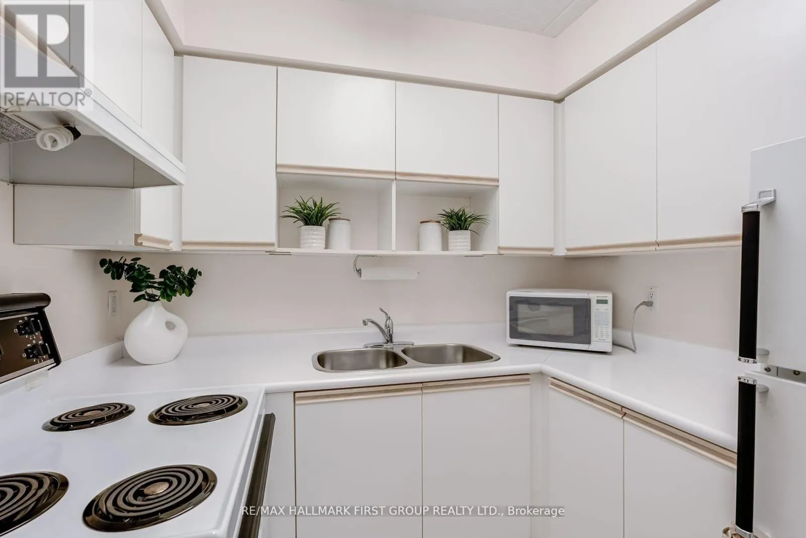 110 - 1525 DIEFENBAKER COURT