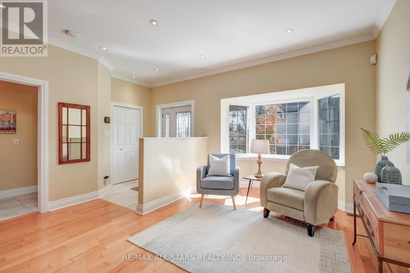 32 BARKER AVENUE