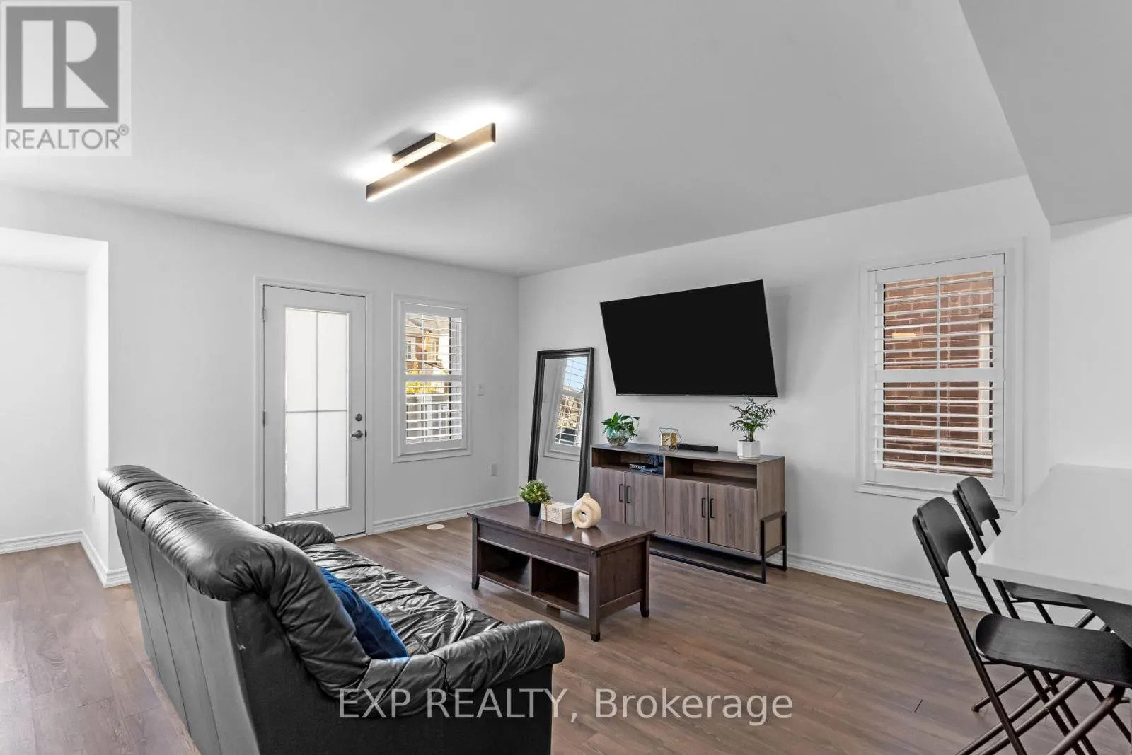 13 GOLDEYE STREET