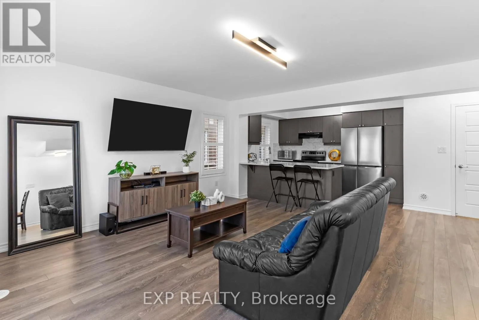 13 GOLDEYE STREET