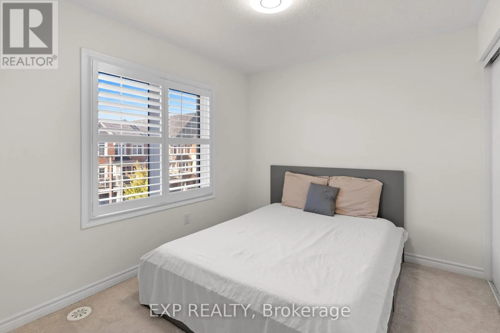 13 GOLDEYE STREET