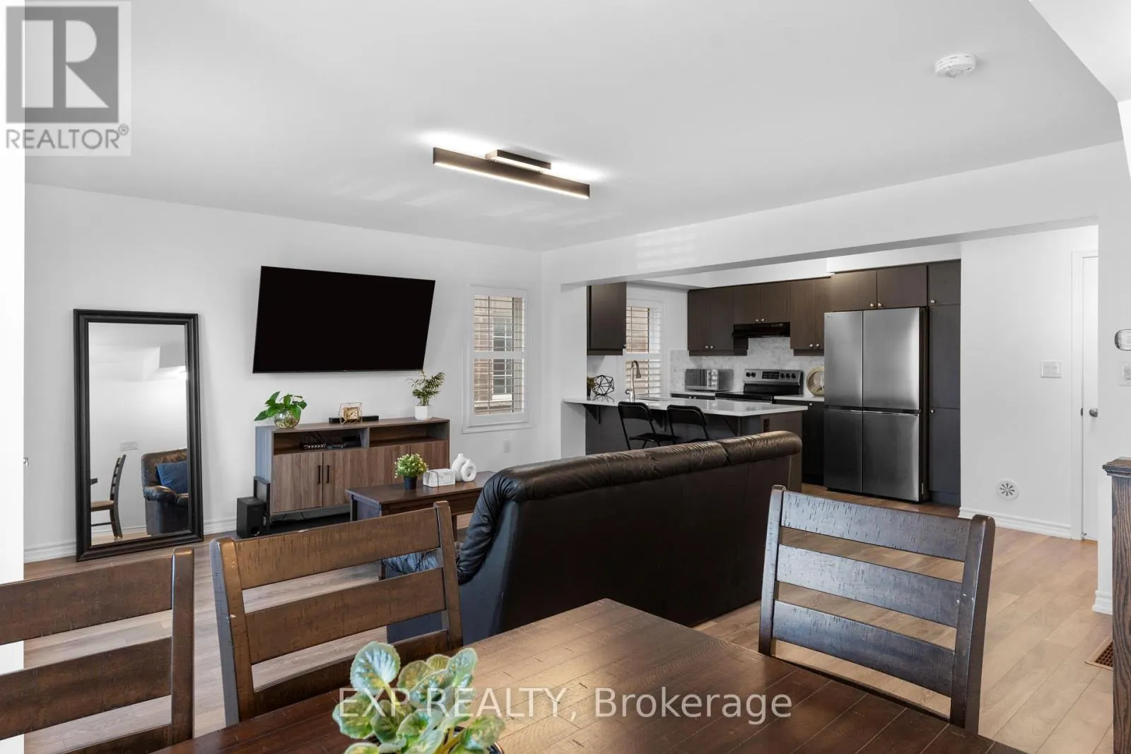 13 GOLDEYE STREET