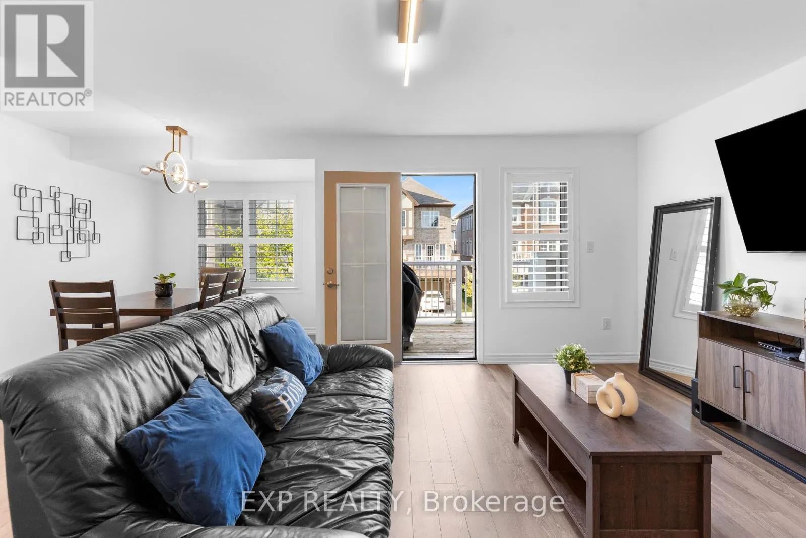 13 GOLDEYE STREET