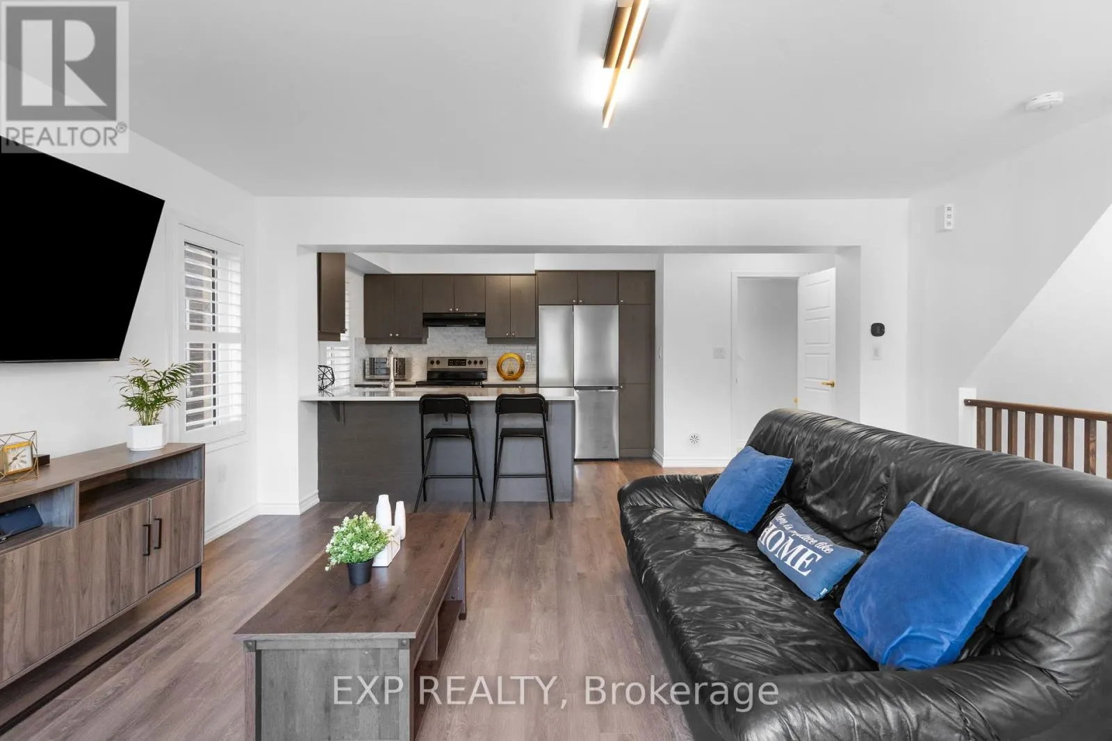 13 GOLDEYE STREET