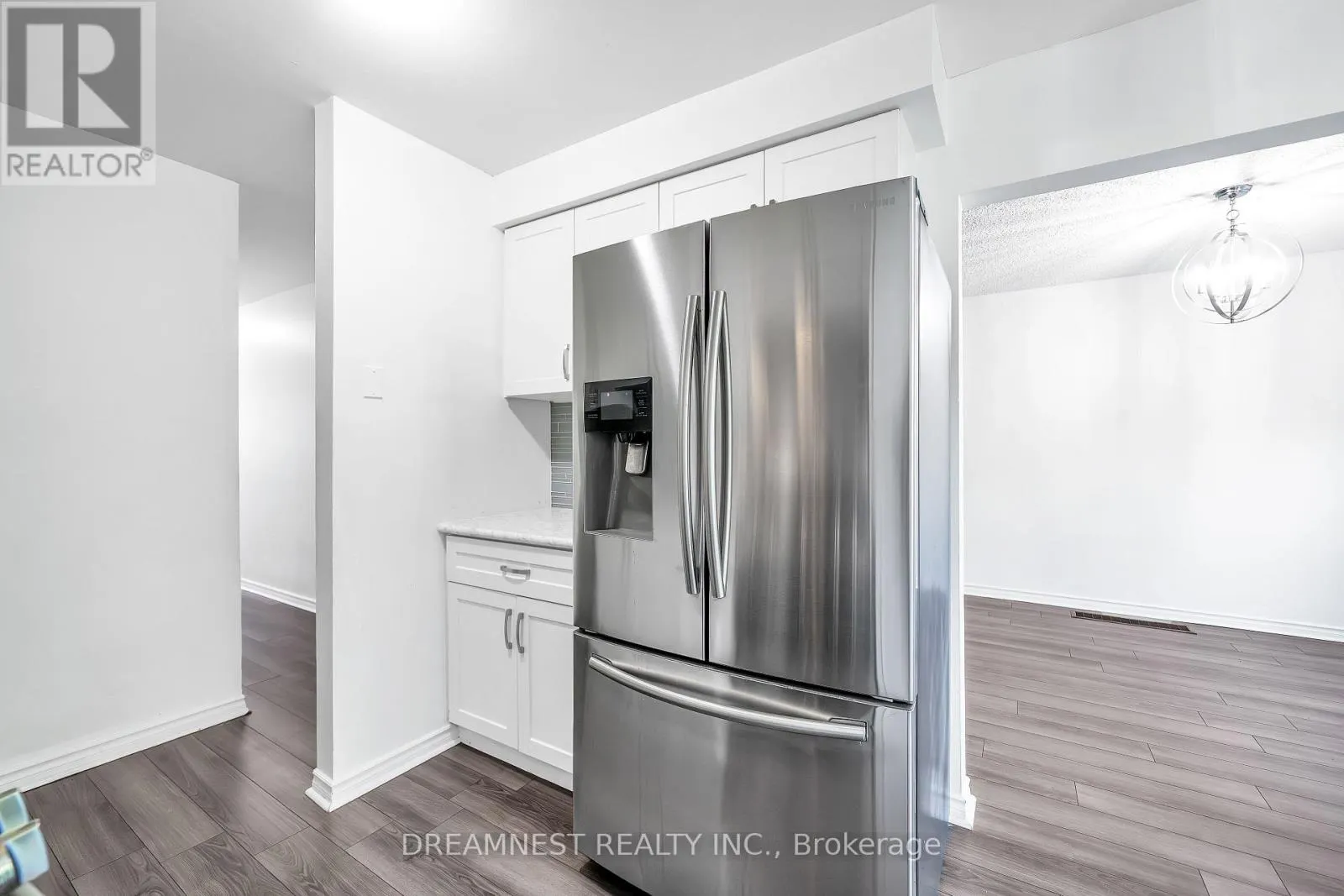 17 - 31 PARKER CRESCENT