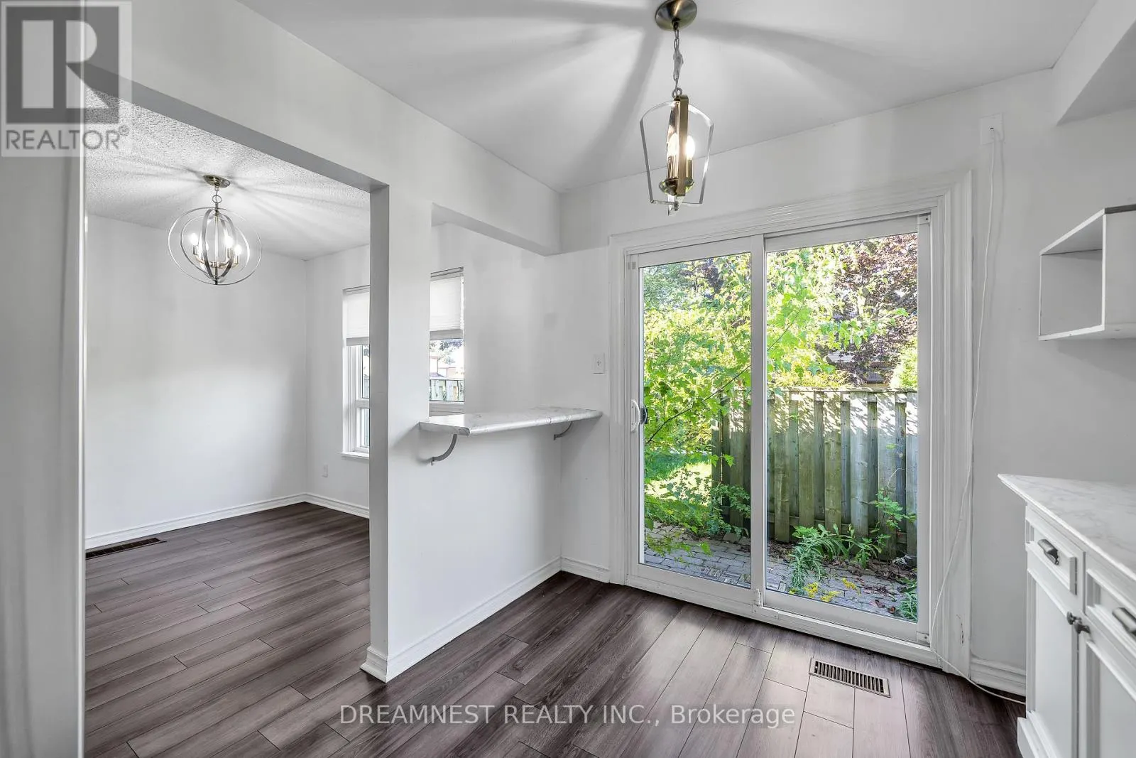 17 - 31 PARKER CRESCENT