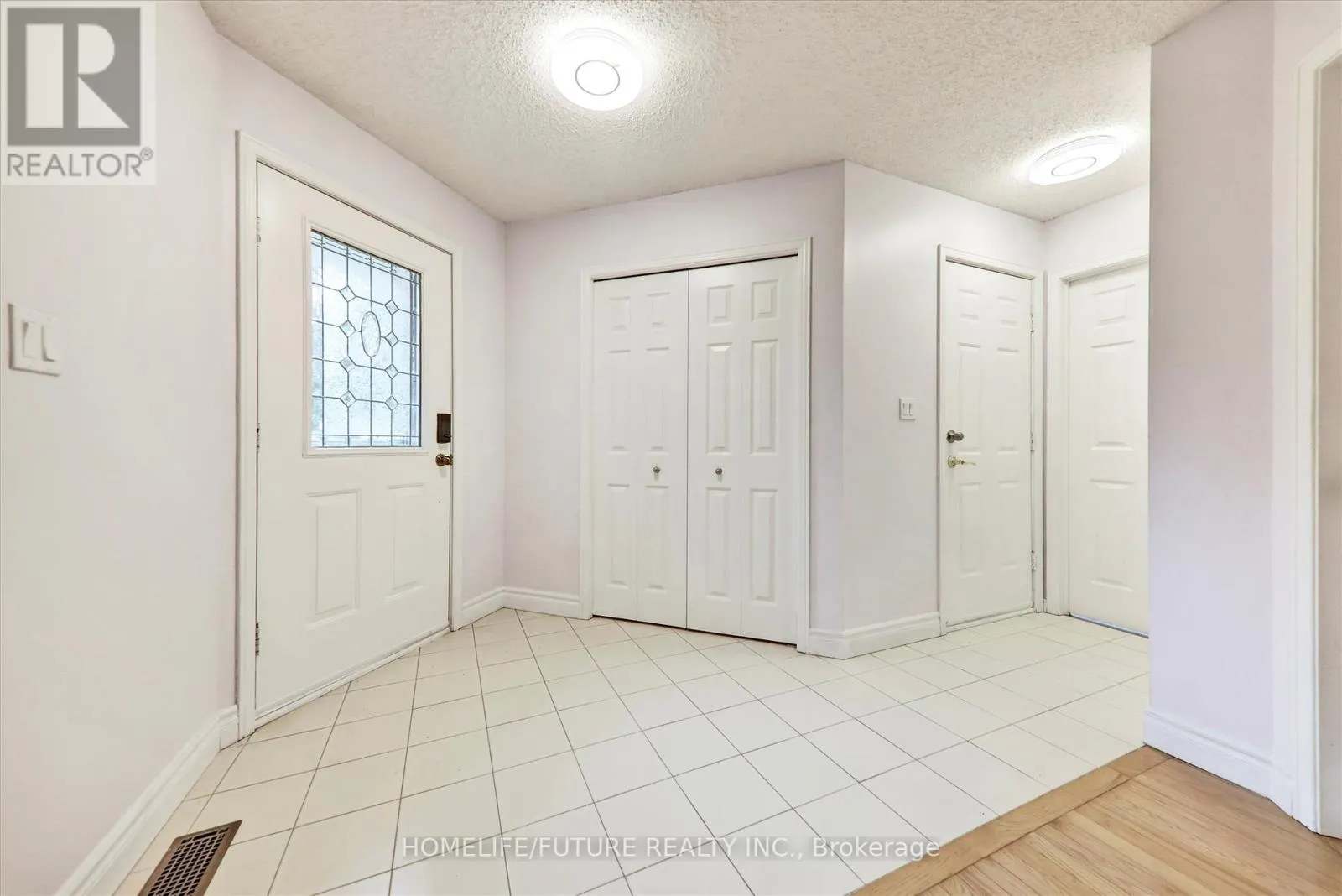 979 COPPERFIELD DRIVE