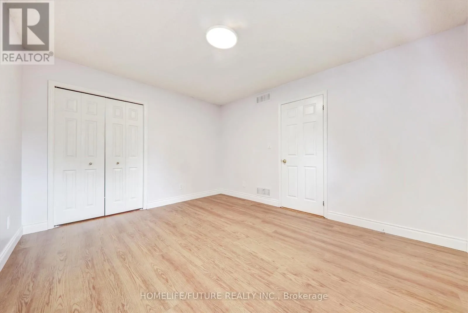 979 COPPERFIELD DRIVE