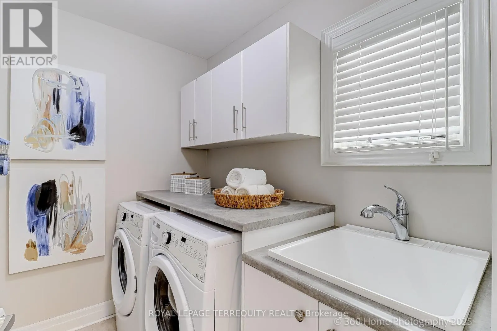 18 NORTHGLEN BOULEVARD