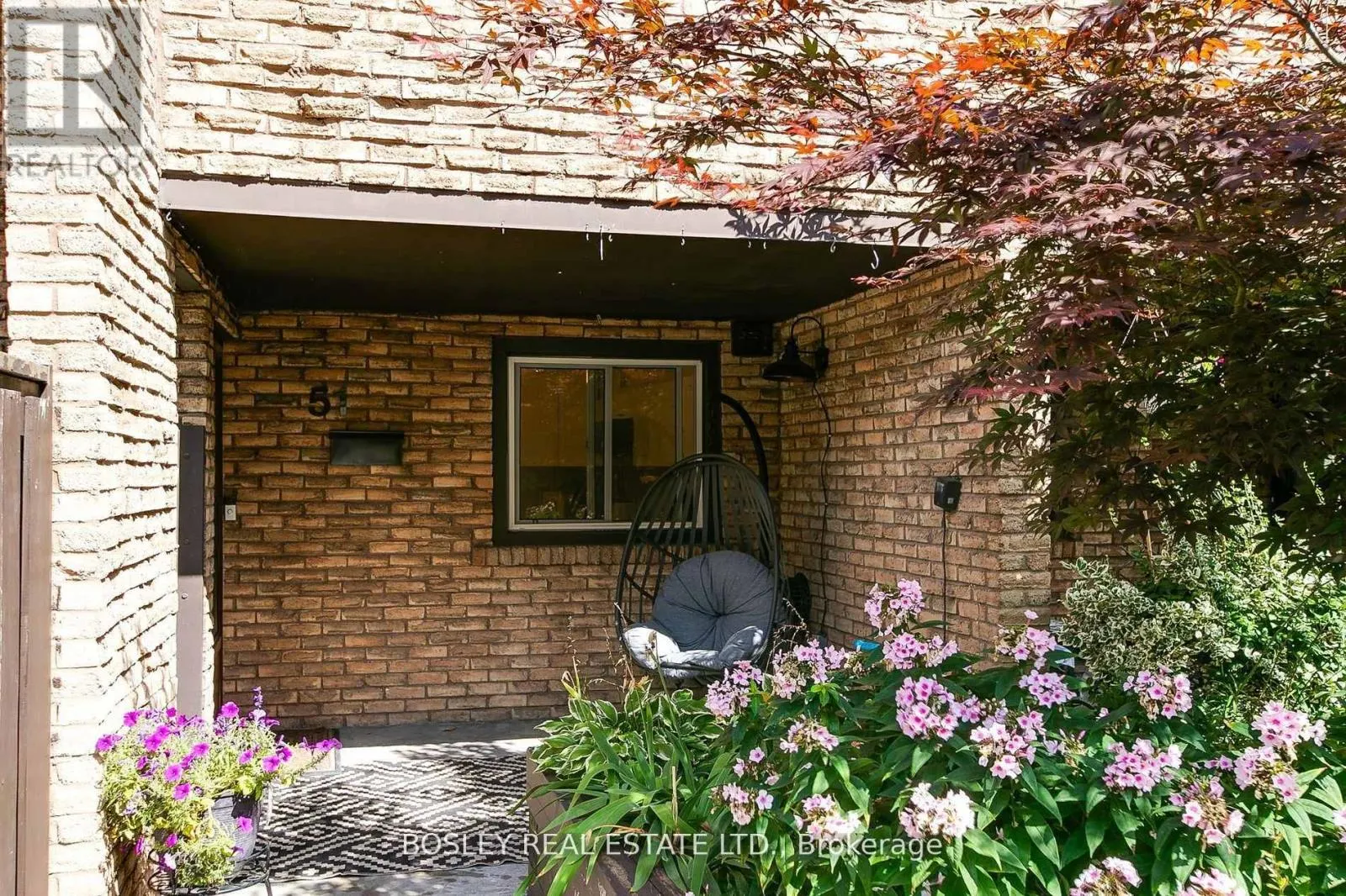 51 - 130 LING ROAD