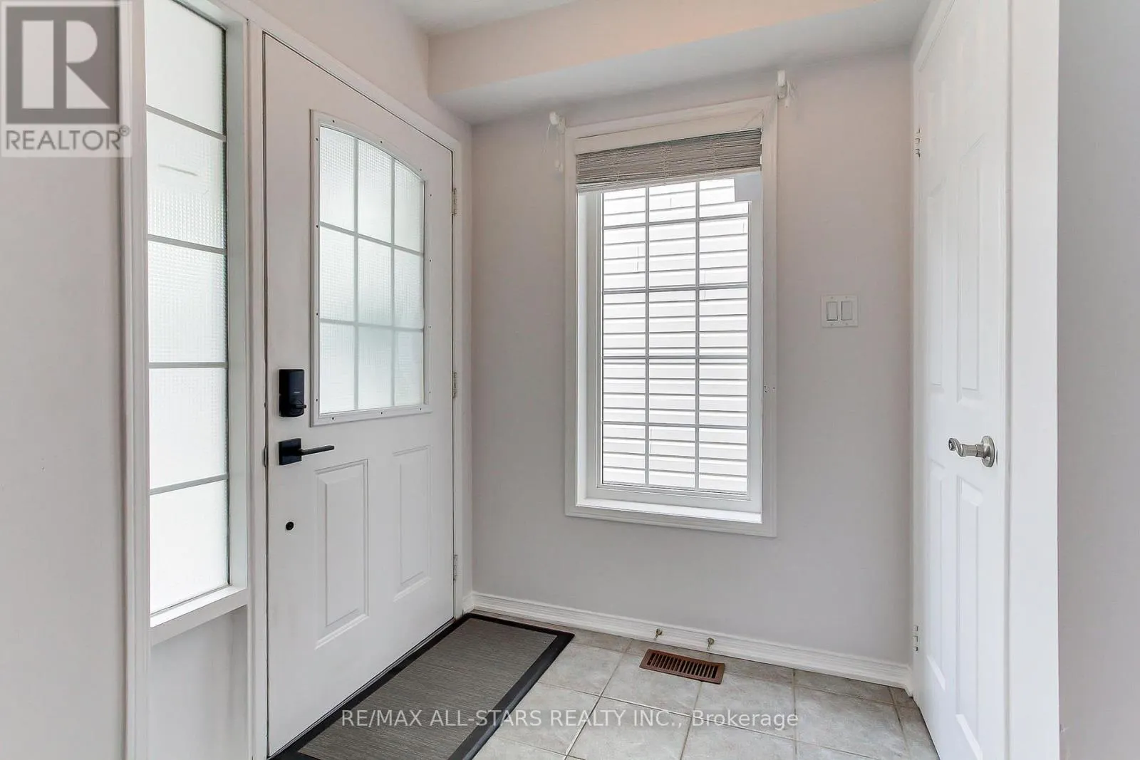 85 HANDLEY CRESCENT