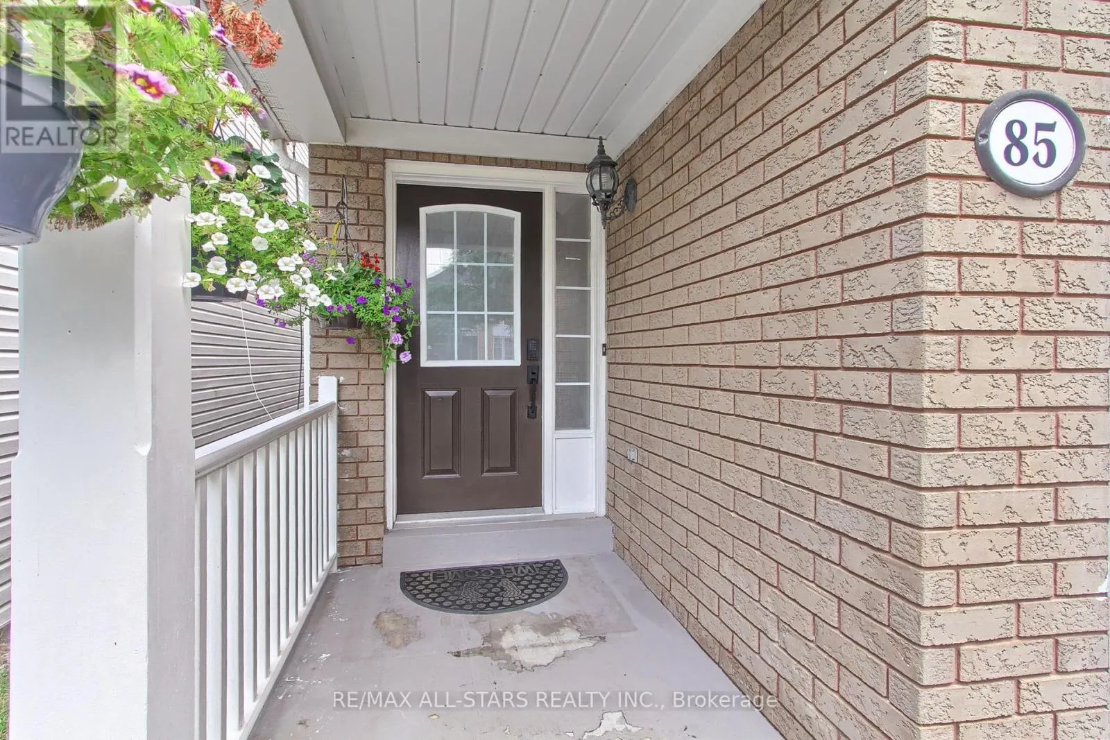 85 HANDLEY CRESCENT