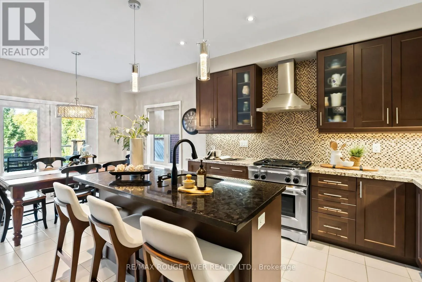 34 ENDEAVOUR COURT