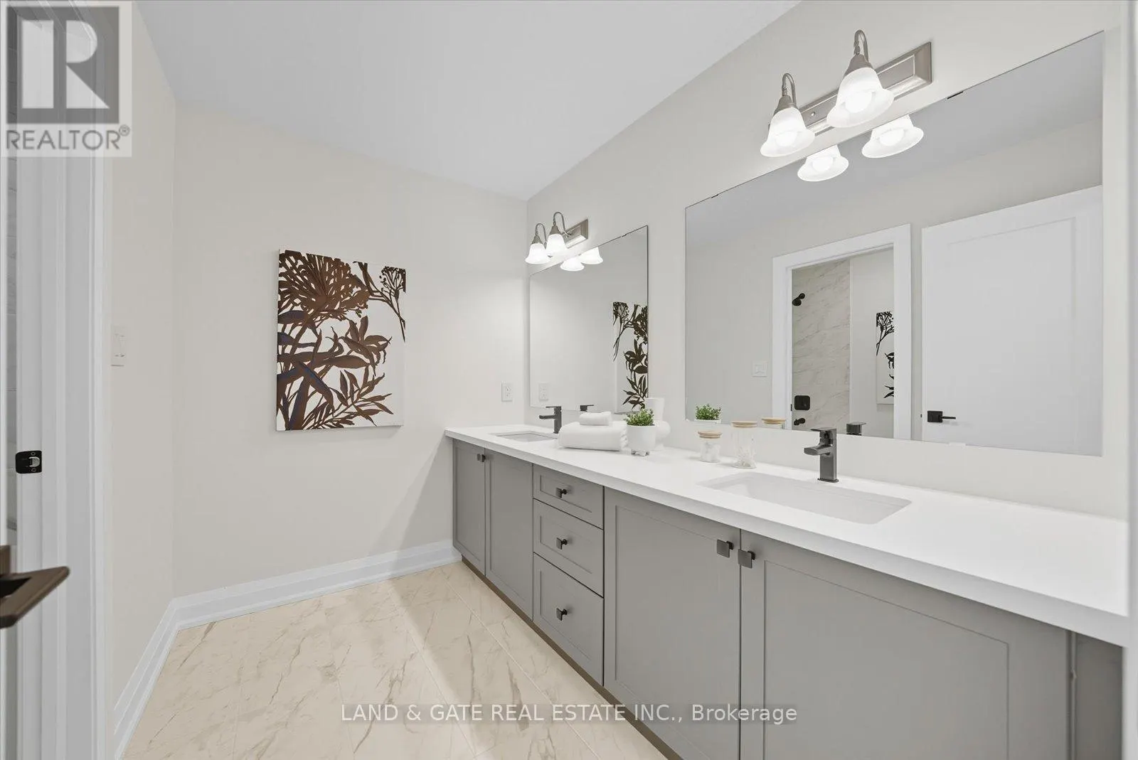 965 QUEENSDALE AVENUE