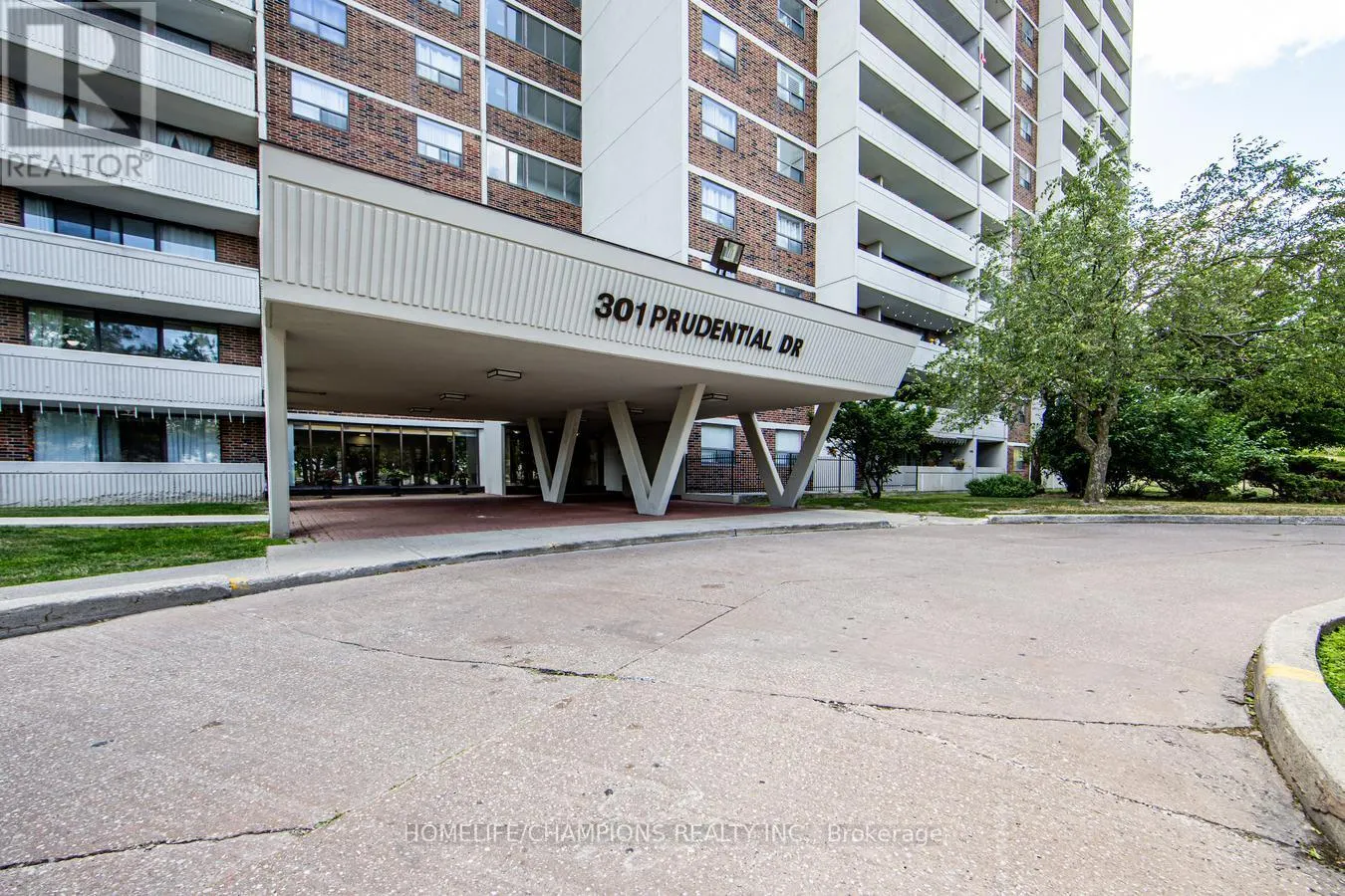804 - 301 PRUDENTIAL DRIVE S