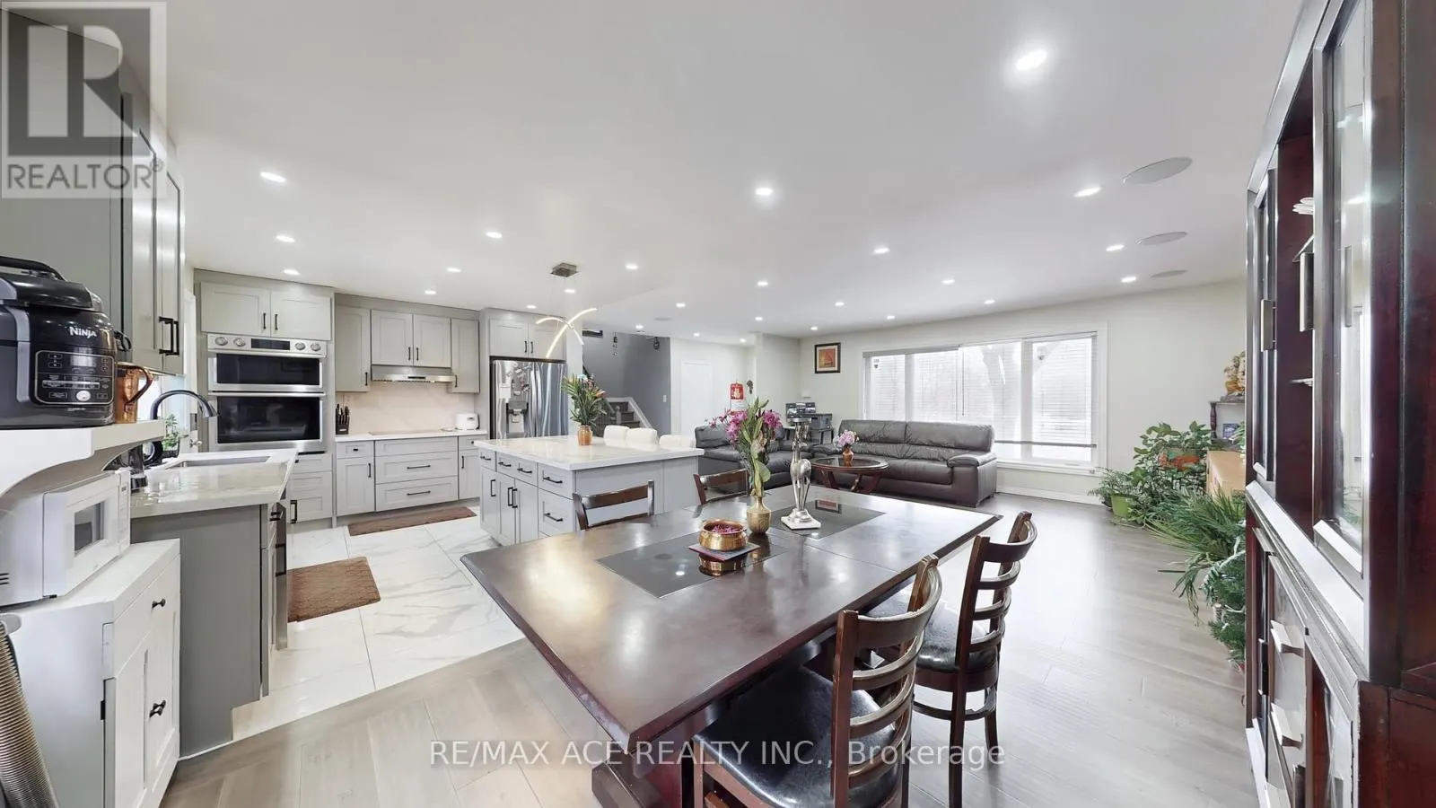 1771 PHARMACY AVENUE