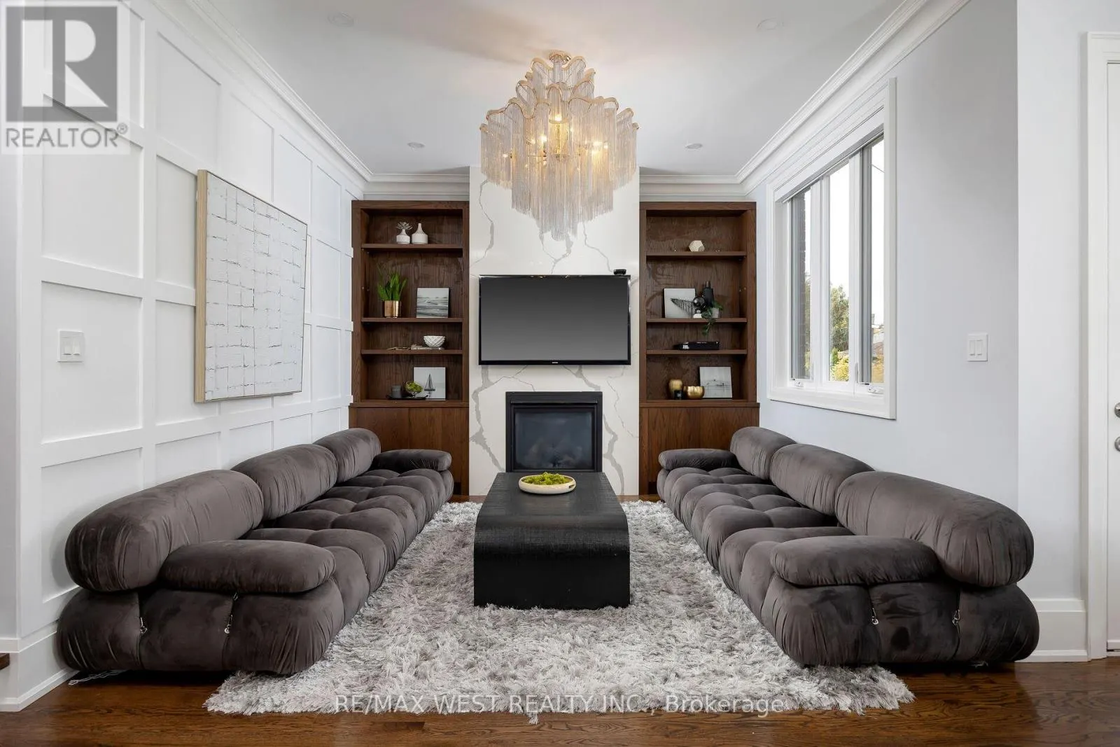 88 YARDLEY AVENUE