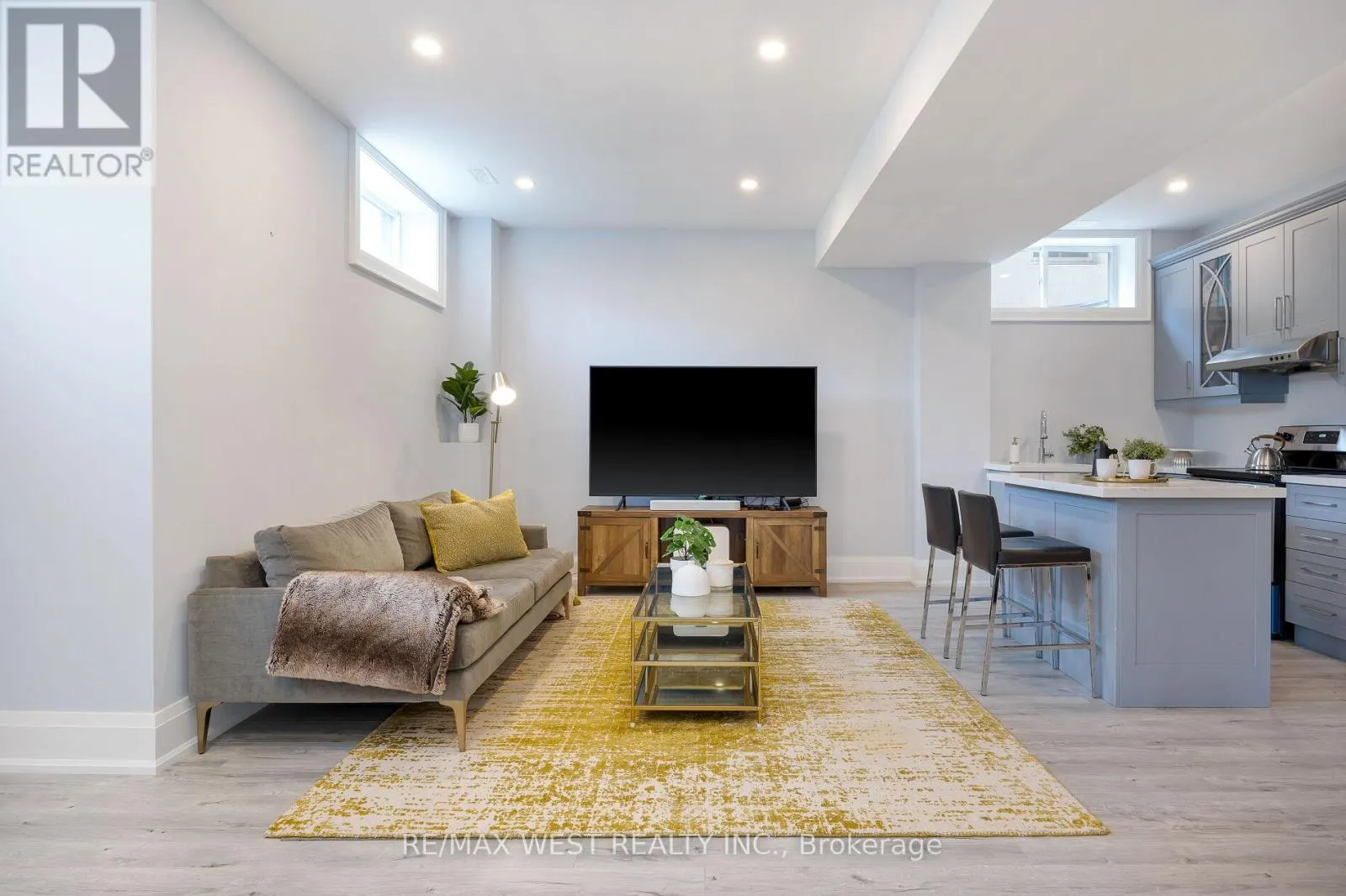 88 YARDLEY AVENUE