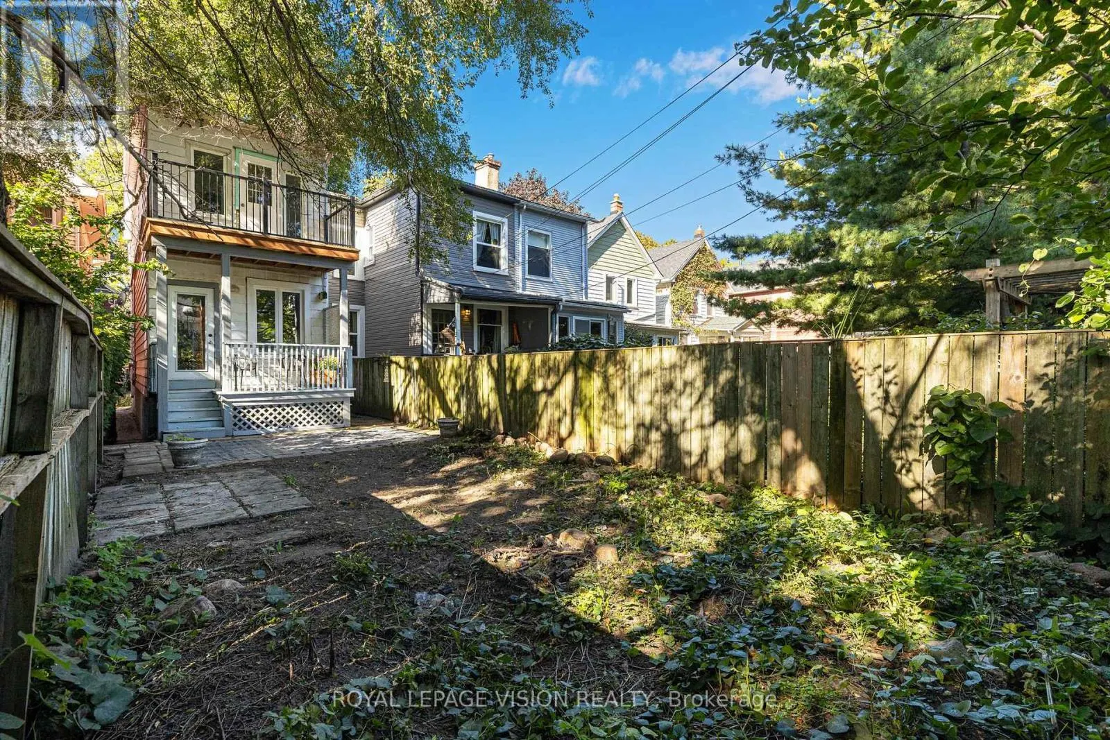 25 BELLEFAIR AVENUE