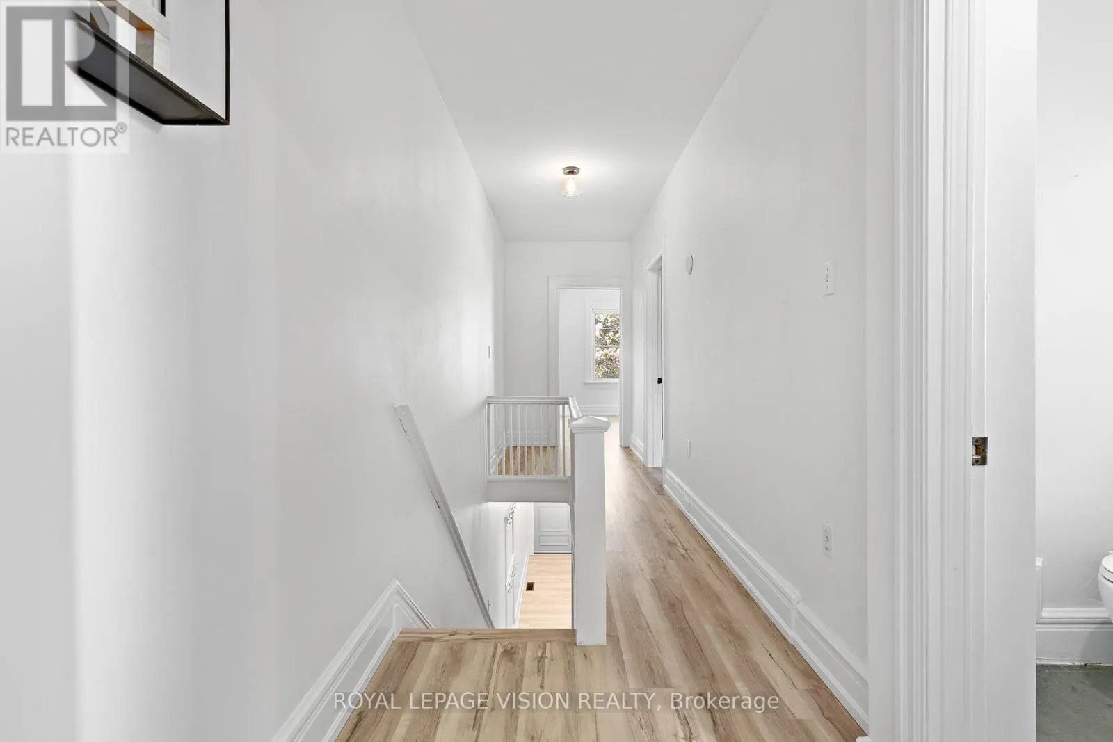 25 BELLEFAIR AVENUE