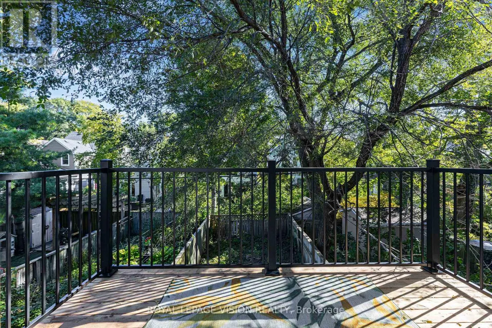 25 BELLEFAIR AVENUE