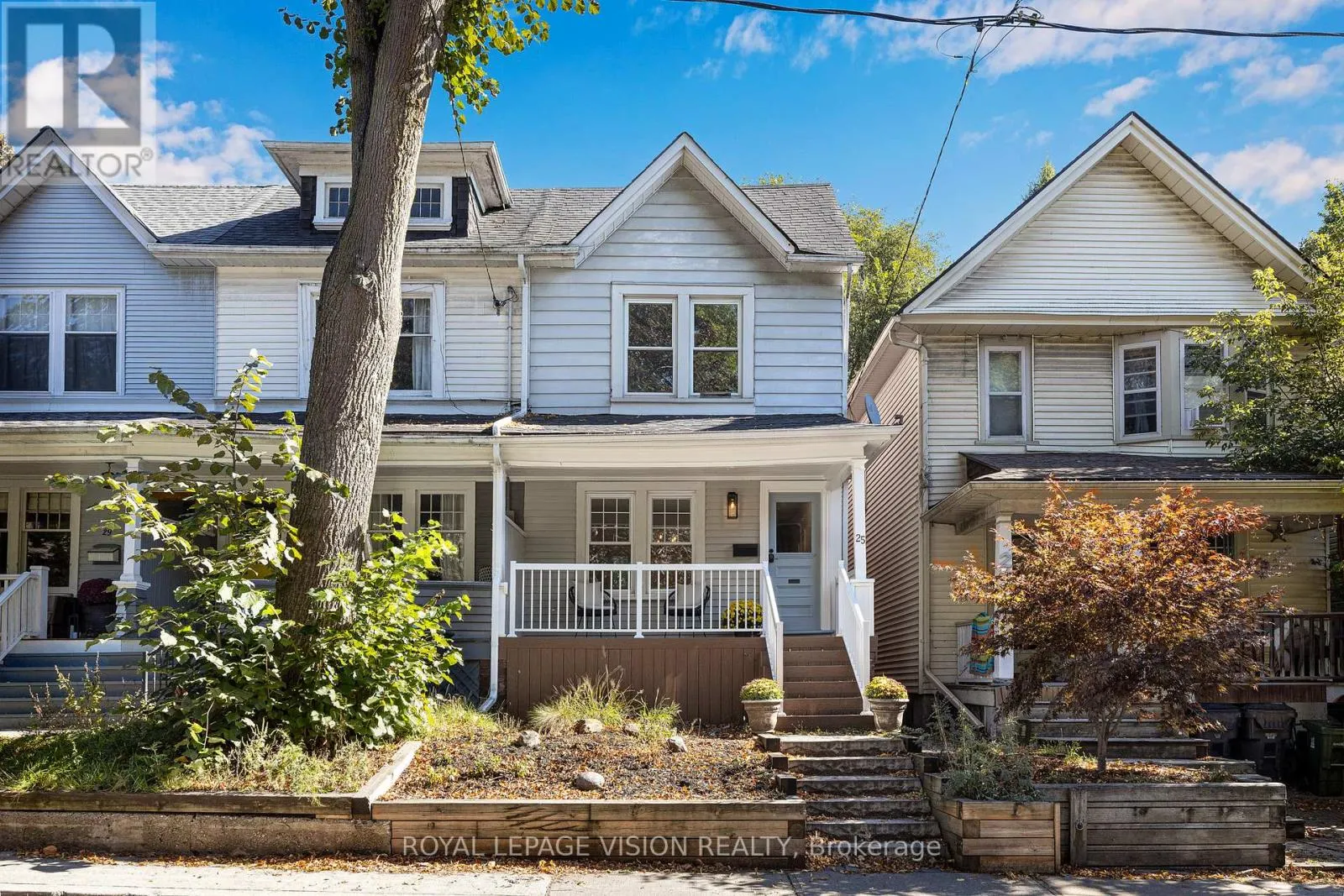 25 BELLEFAIR AVENUE