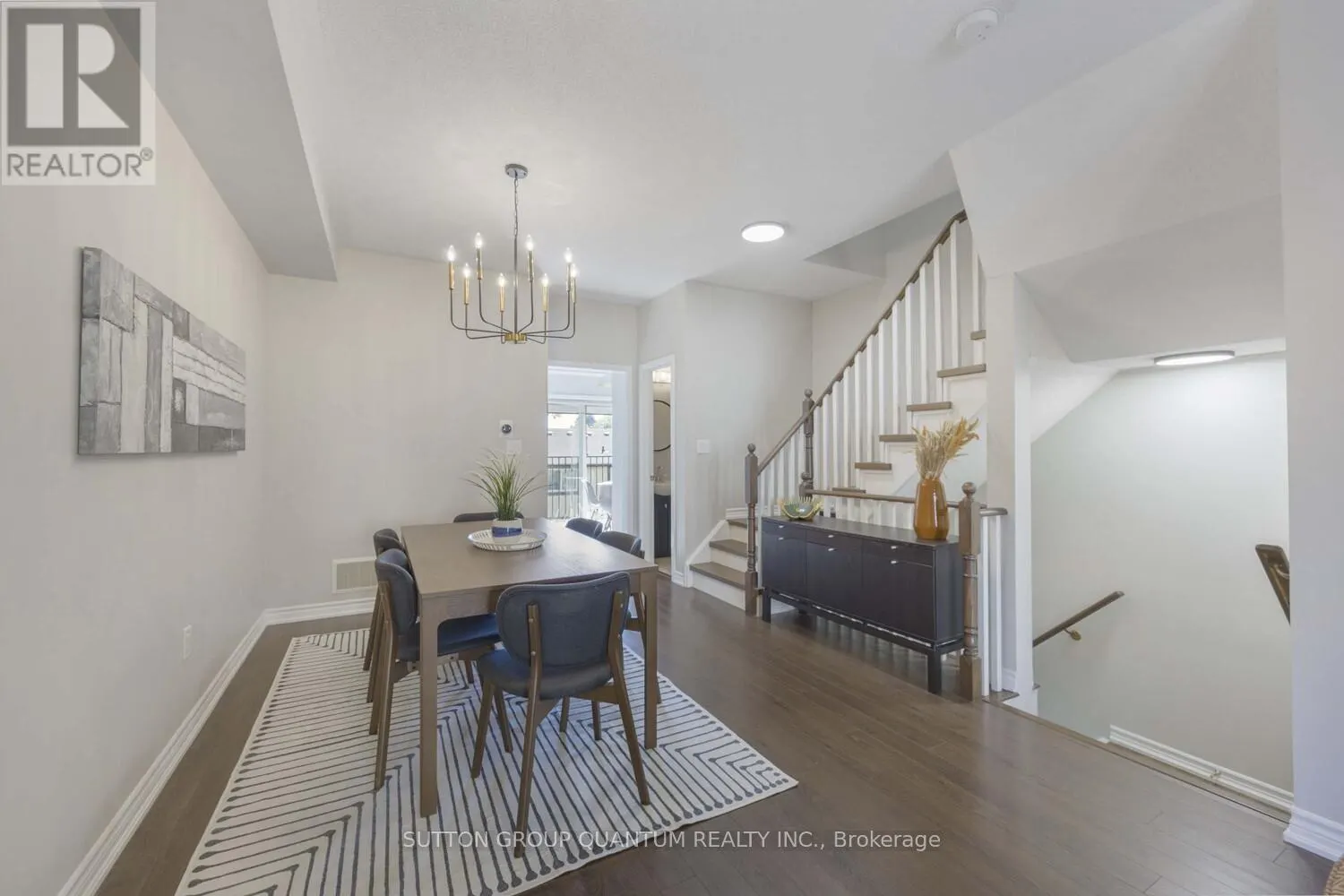 #38 - 1250 ST MARTINS DRIVE