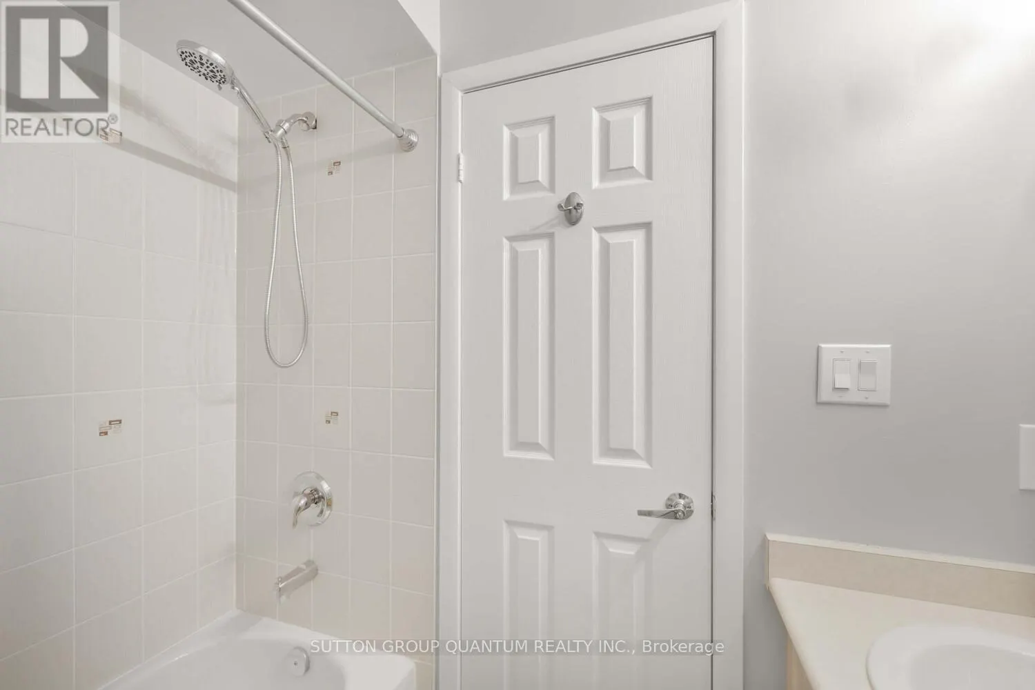 #38 - 1250 ST MARTINS DRIVE
