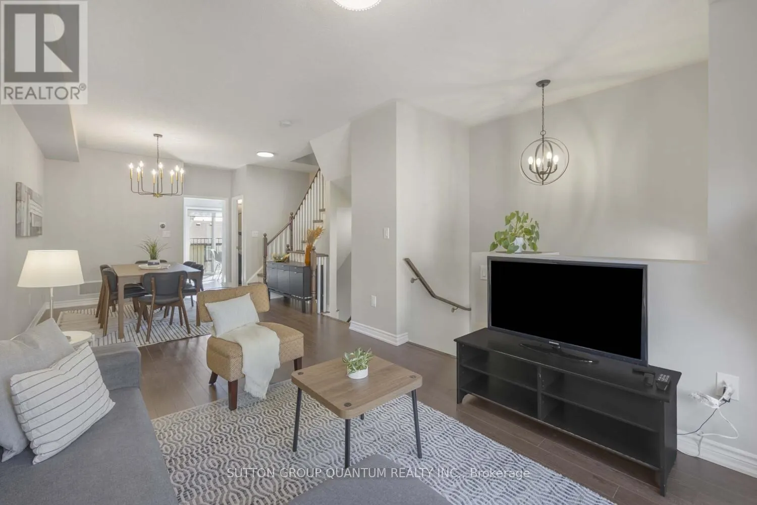 #38 - 1250 ST MARTINS DRIVE