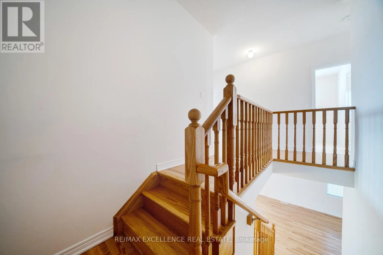 2085 COPPERMINE STREET