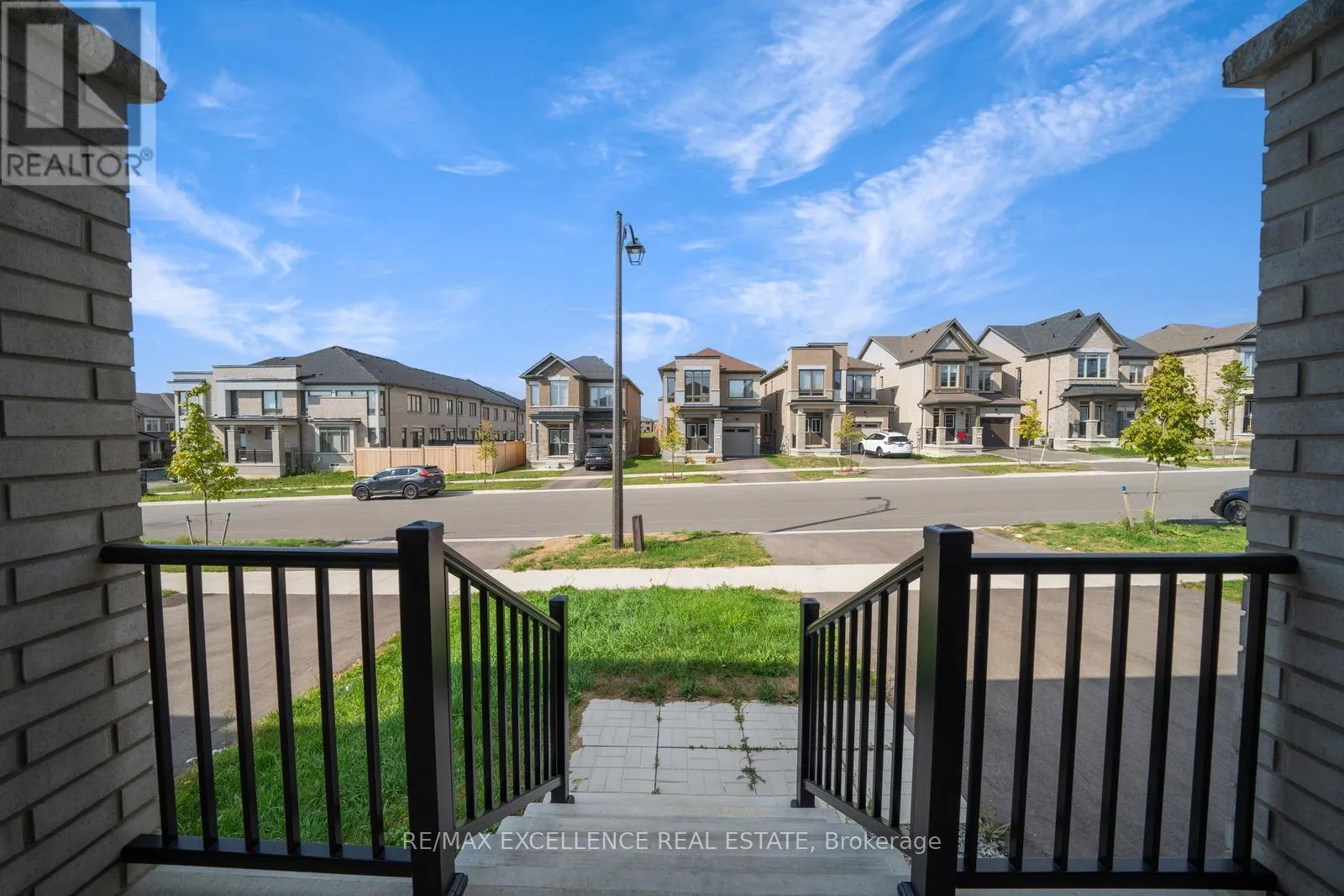 2085 COPPERMINE STREET