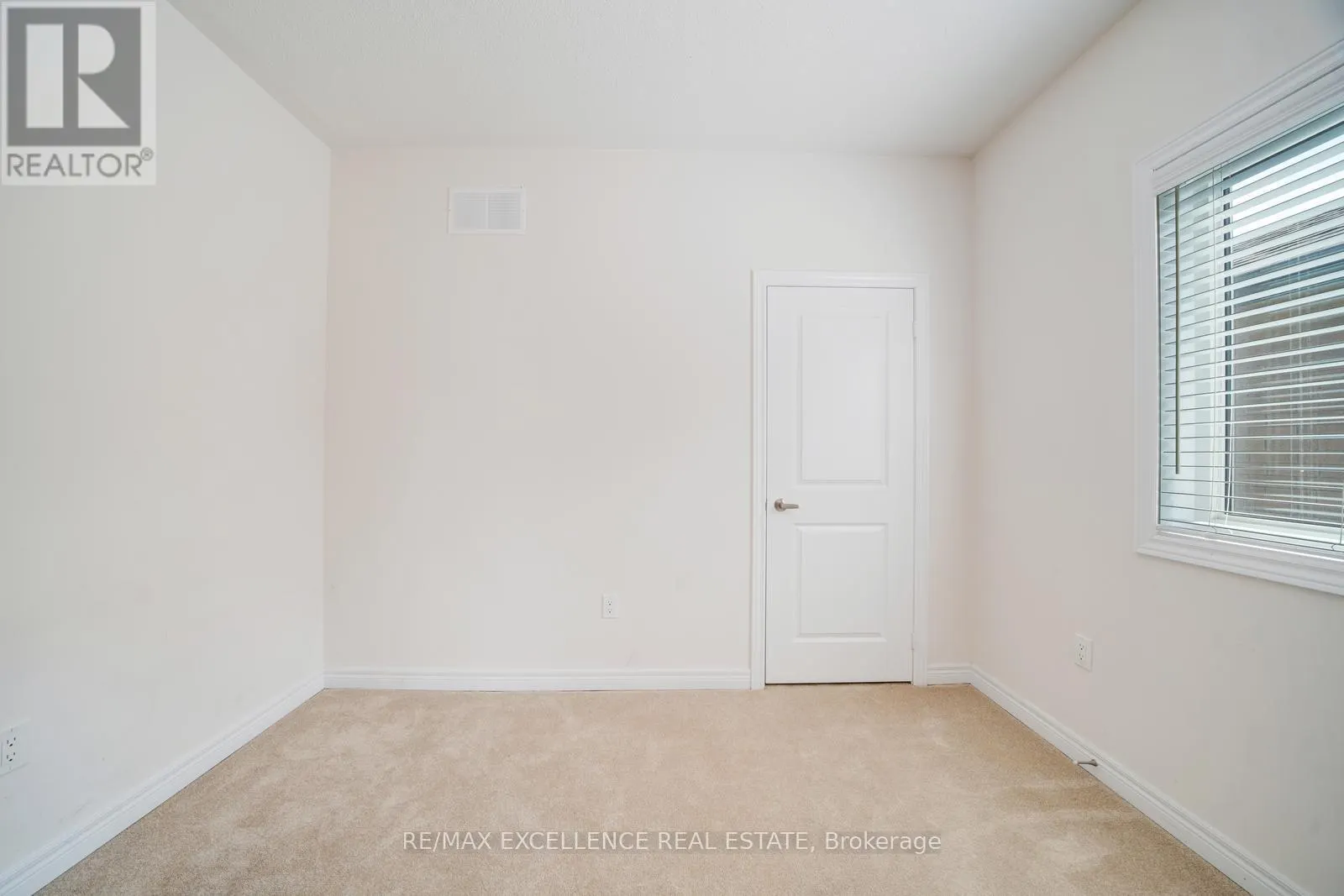 2085 COPPERMINE STREET